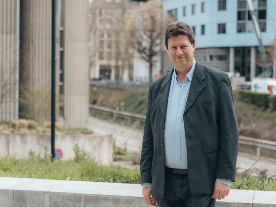 De Westerse kijk op de vorming van Israël en de bezetting van Palestina - Dries Lesage