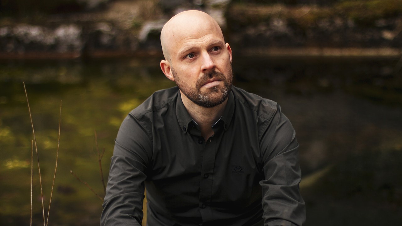 Tor Kvammen med band