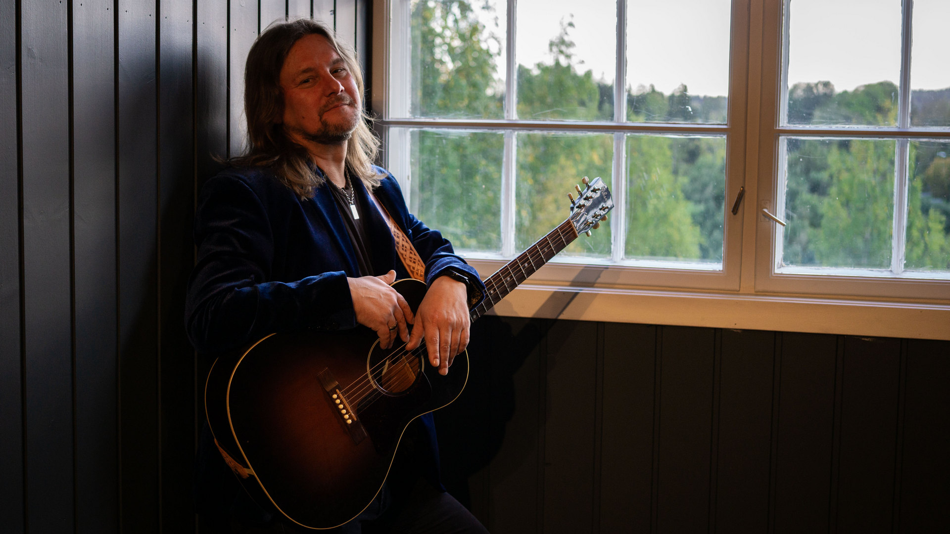 Bilde for arrangement "Med glimt i øret" ispedd litt Lillebjørn Nilsen