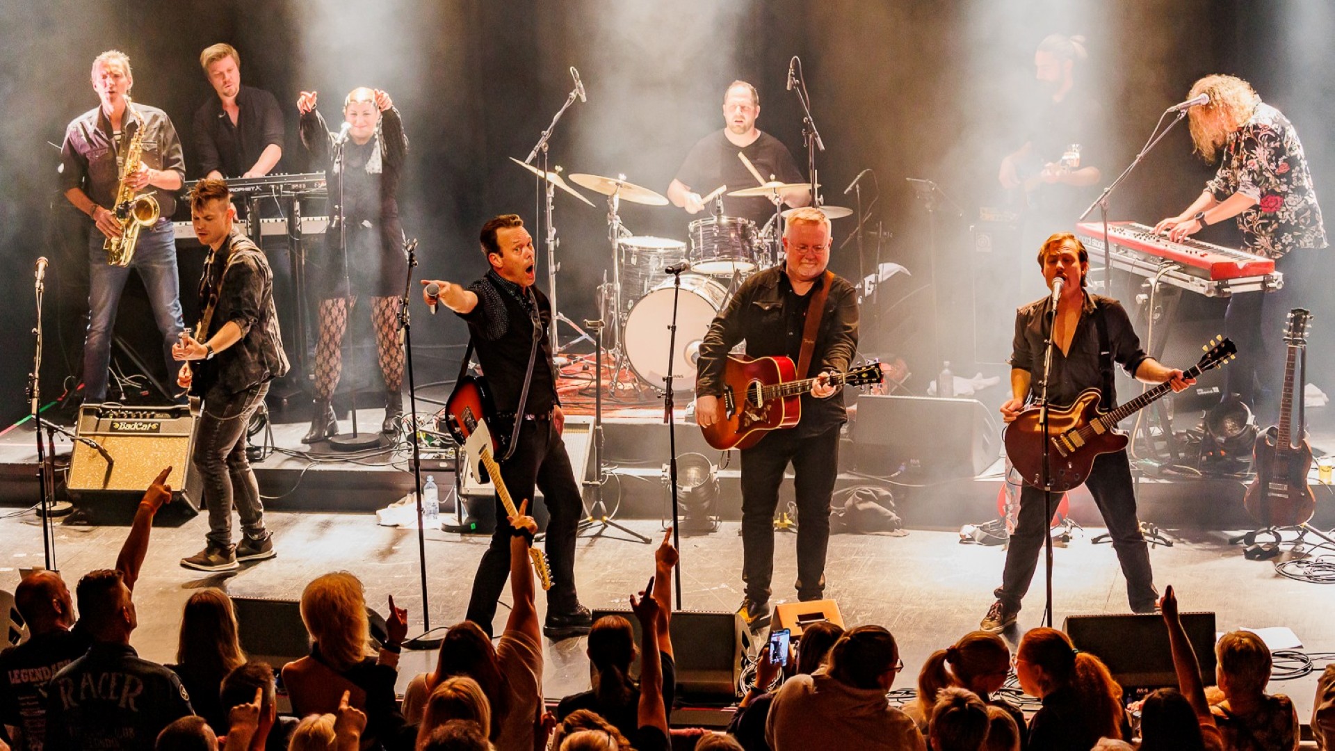 COVER ME  - a tribute to Bruce Springsteen