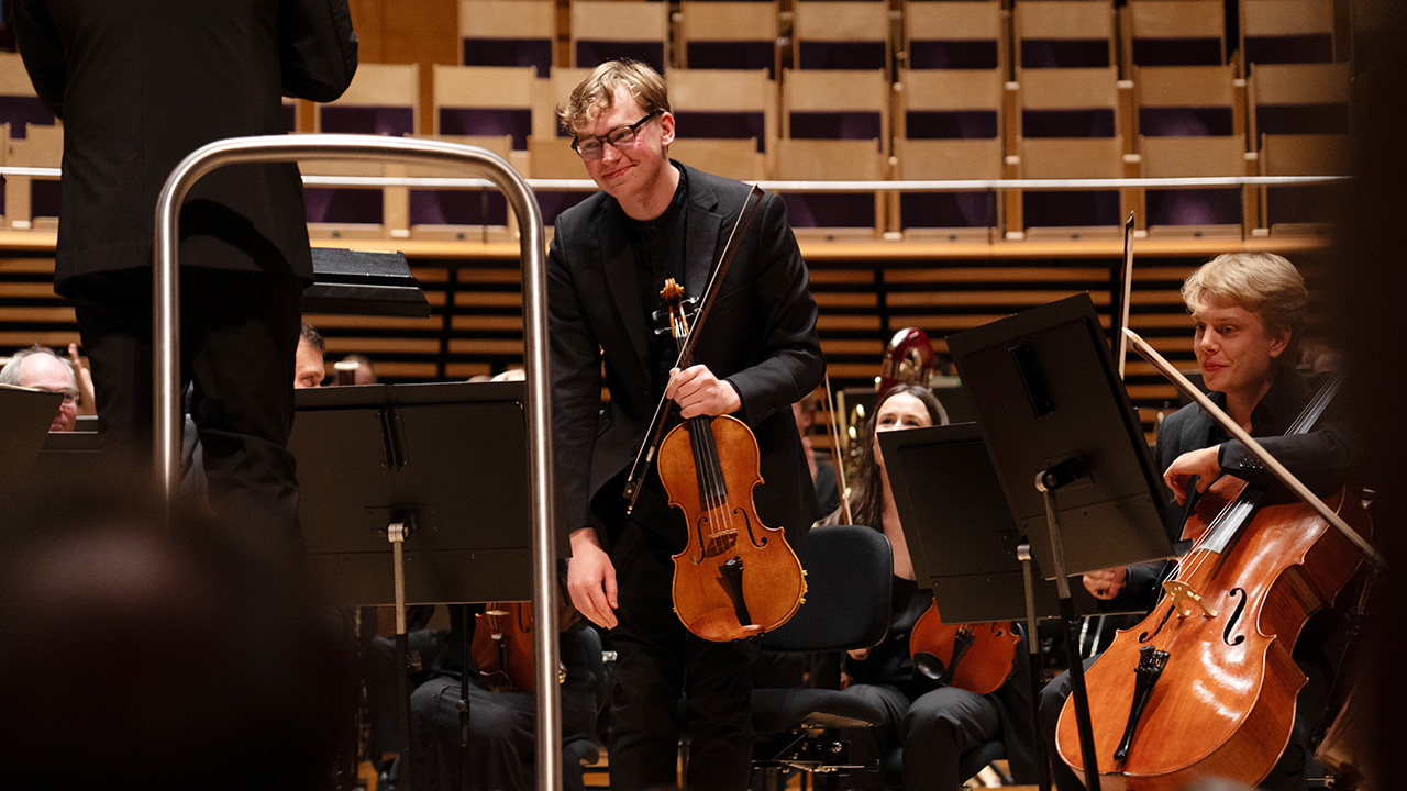 Stavanger Symfoniorkester: Chabrier, Telemann Og Sibelius