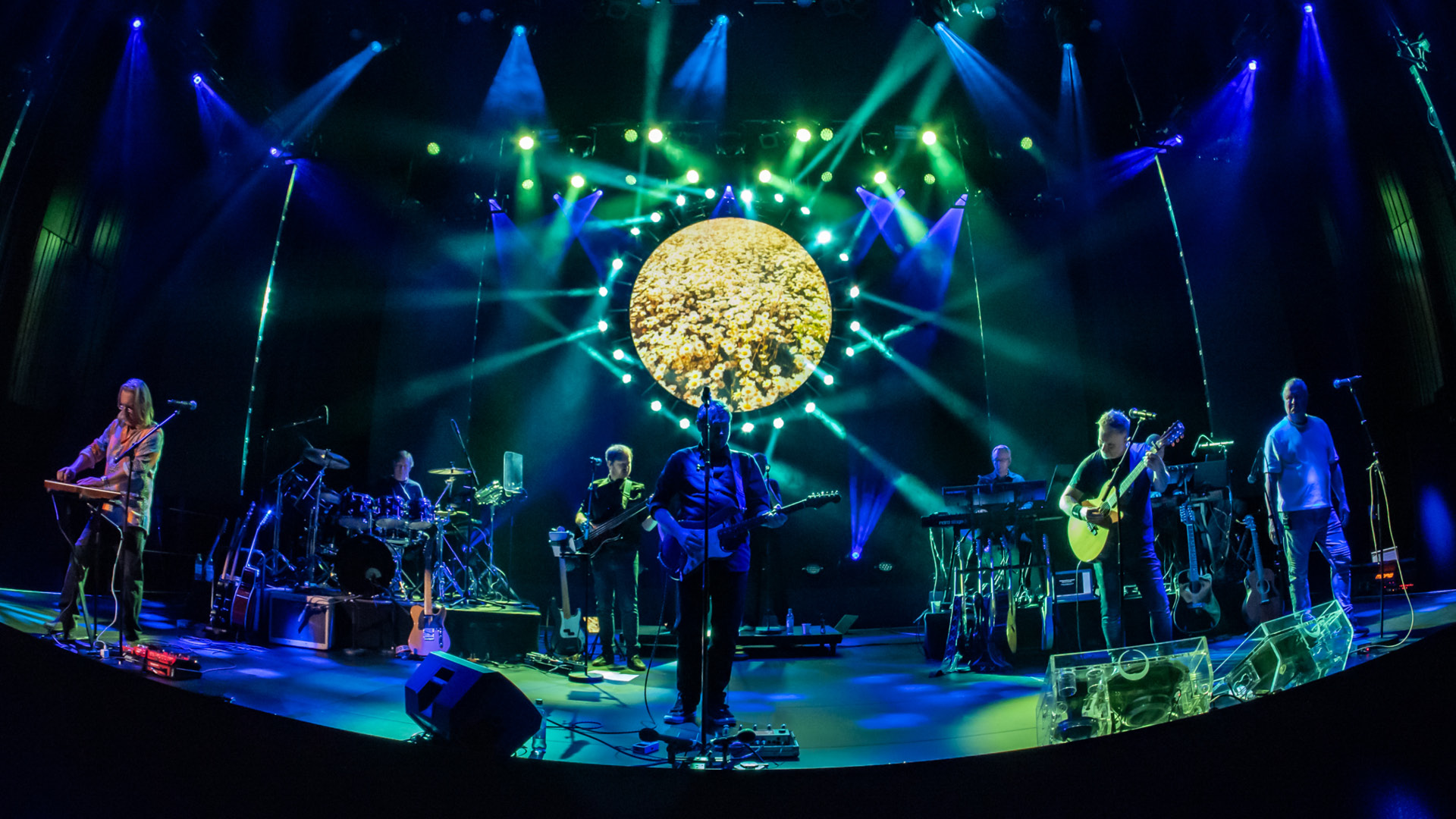 Shine on You – In the flesh