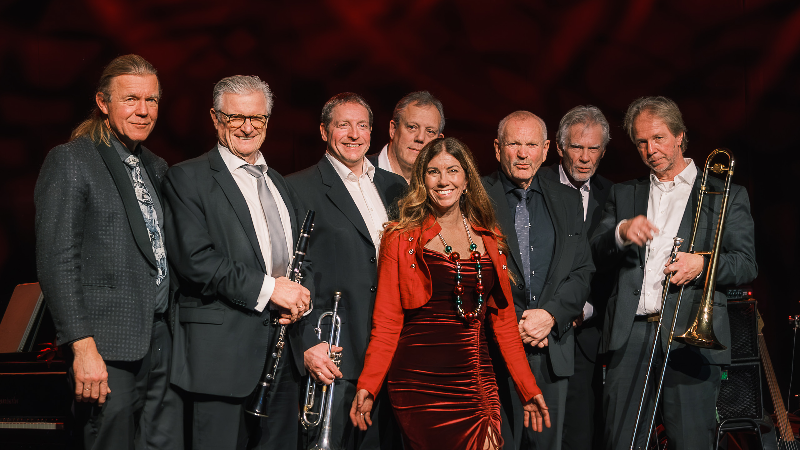 Foyer concert: Siljazz swings into Christmas.