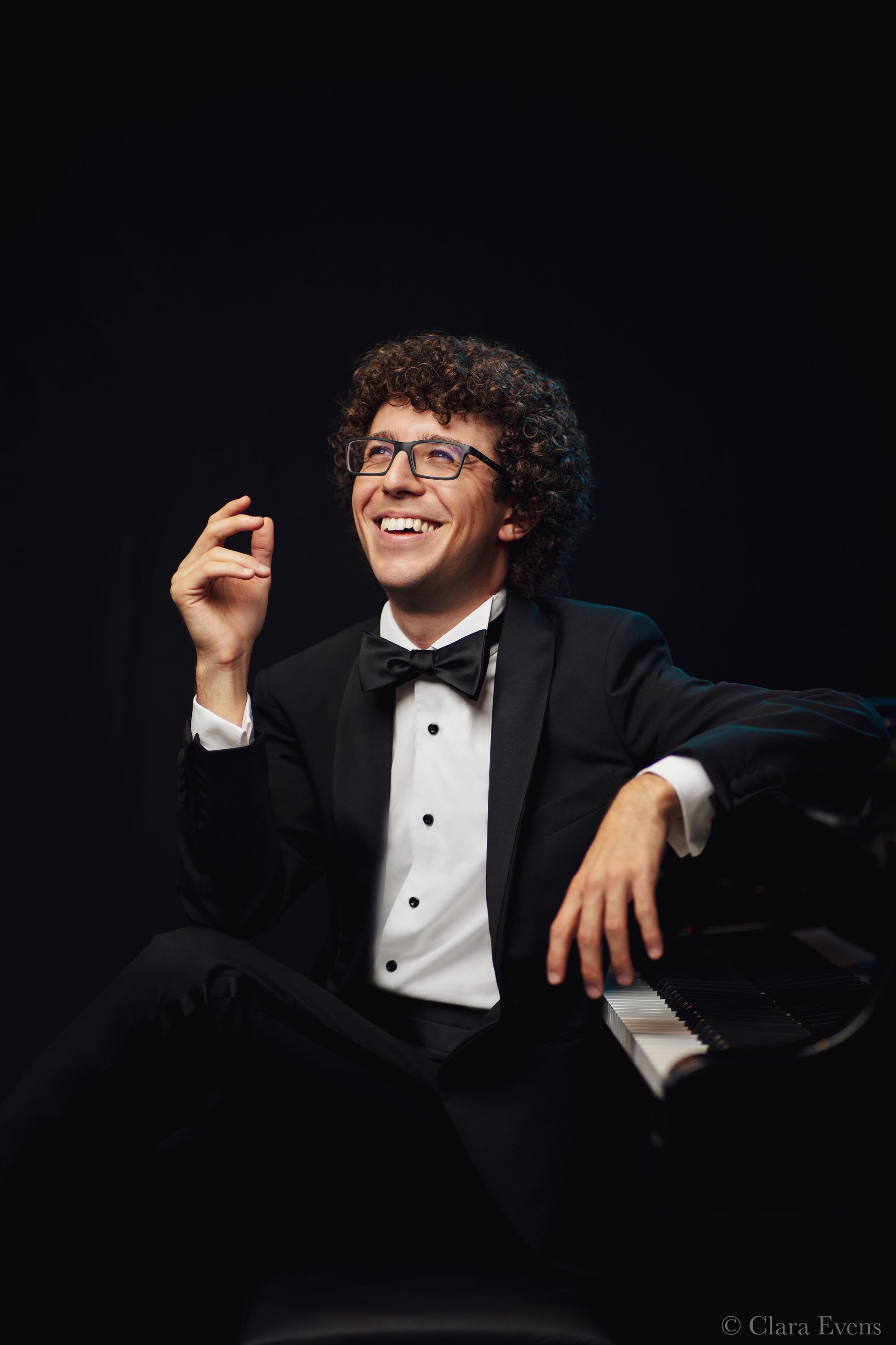 Image representing Andrea Molteni - piano - A lunchtime concert from an exciting young Italian piano talent from The Astor Theatre