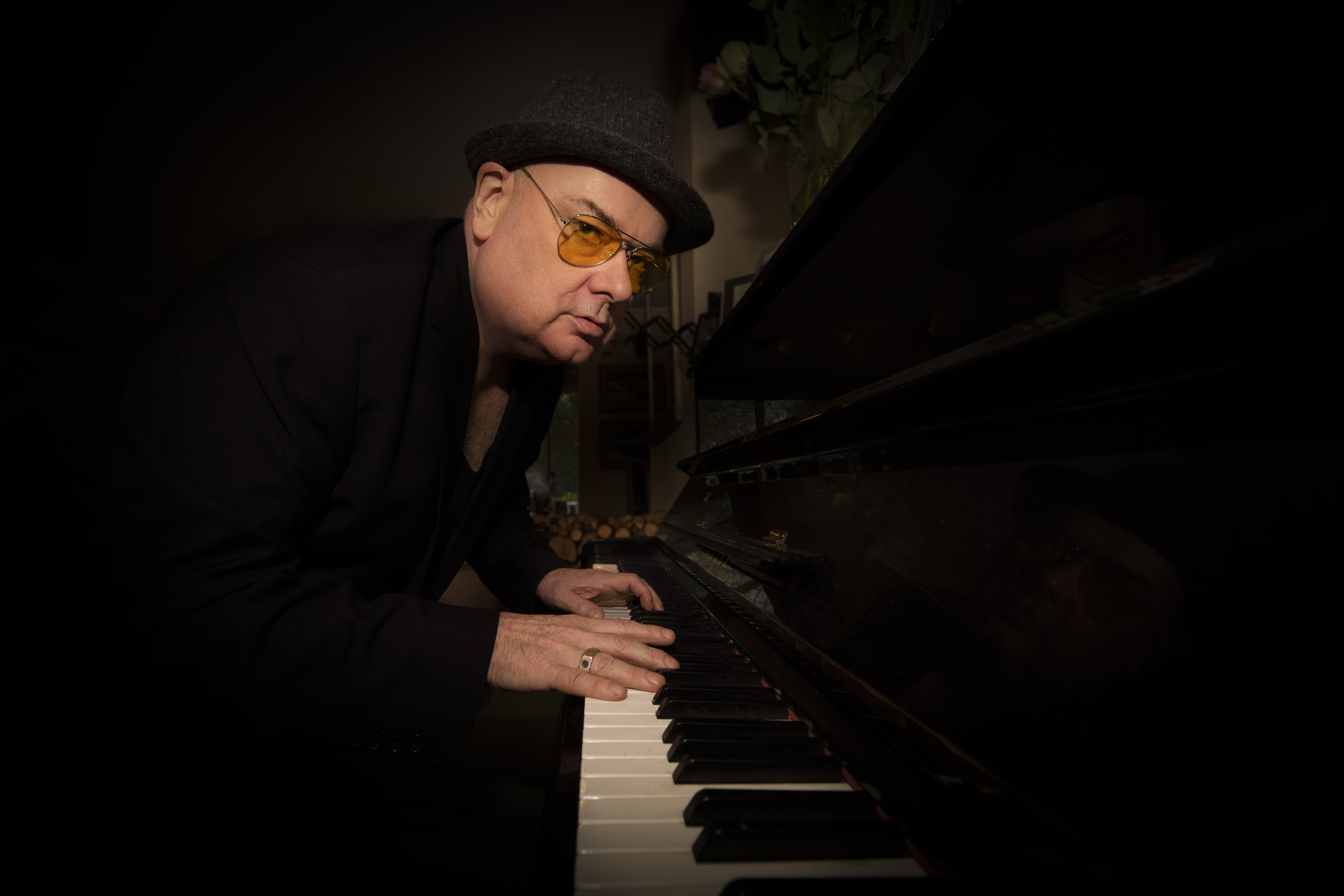 Image representing Elton, Bowie, Randy, Ray and Me - Award winning singer and pianist Ian Shaw from The Astor Theatre